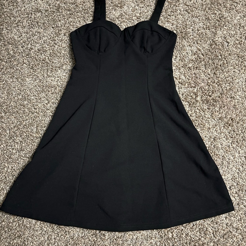 SHEIN Black Sleeveless A-Line Mini Dress
